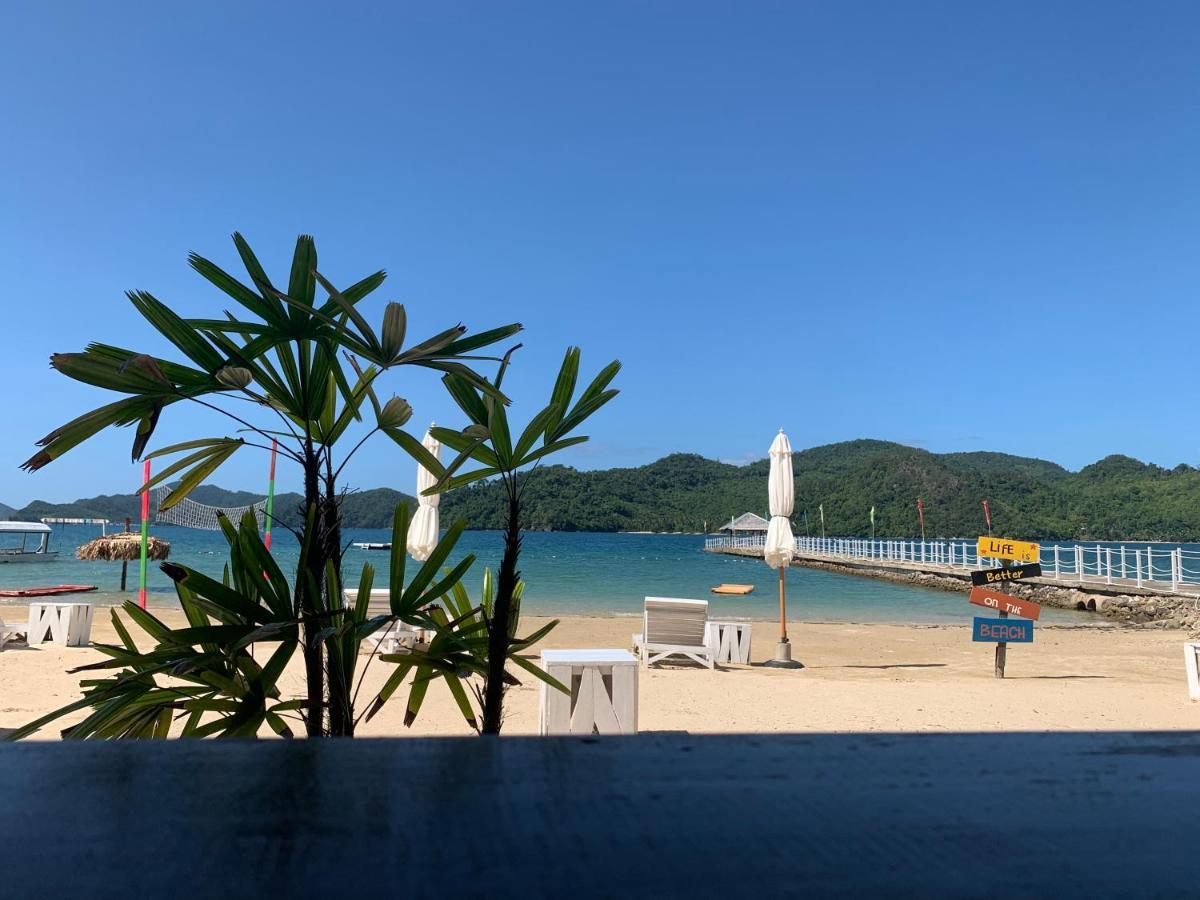 אל נידו Pangulatan Beach Resort מראה חיצוני תמונה