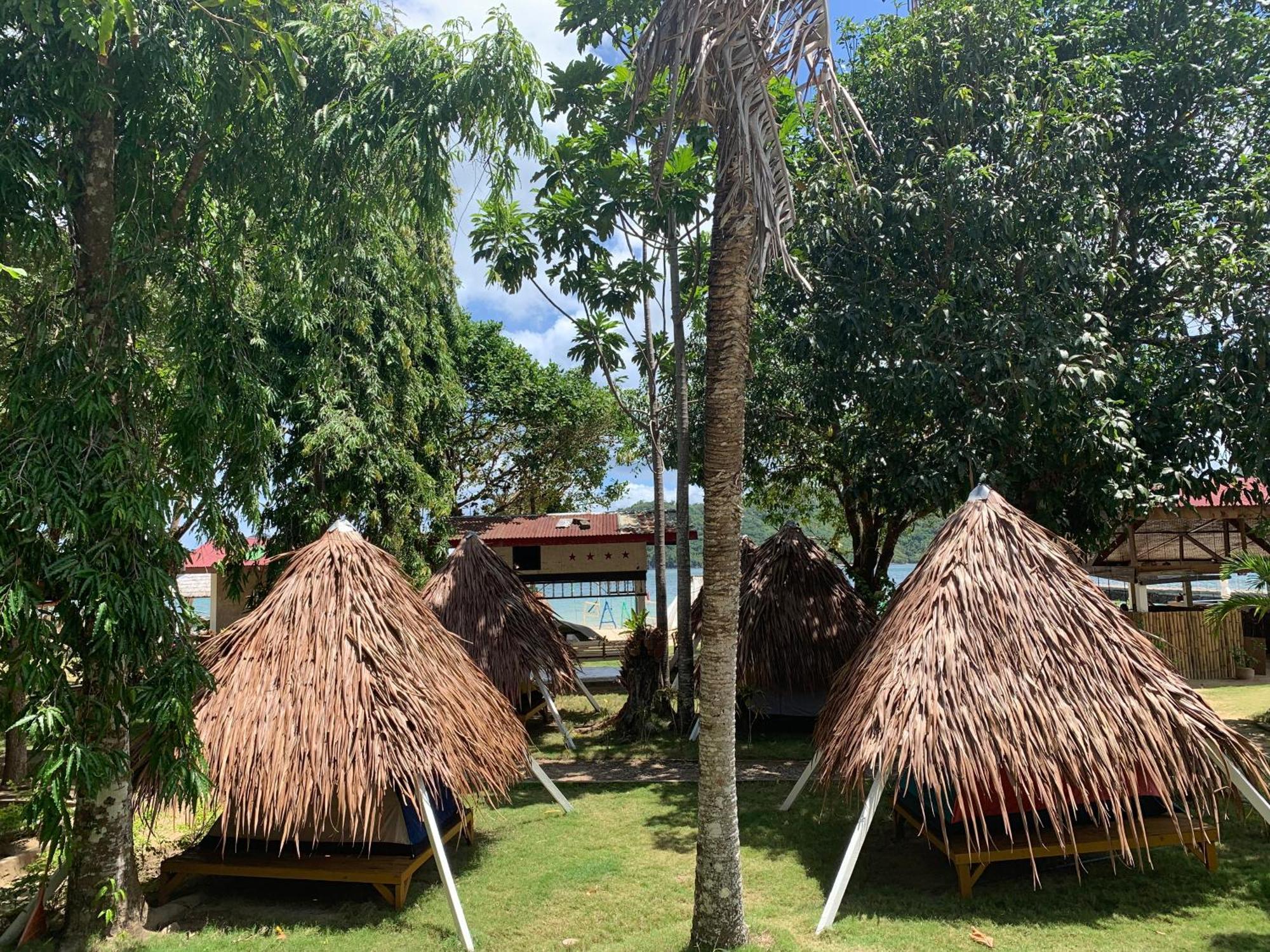 אל נידו Pangulatan Beach Resort חדר תמונה