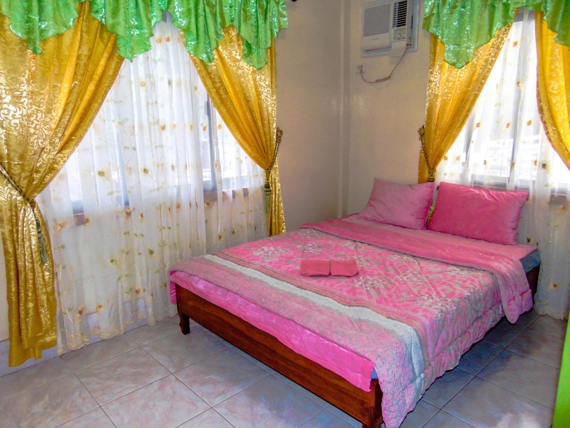 אל נידו Pangulatan Beach Resort חדר תמונה